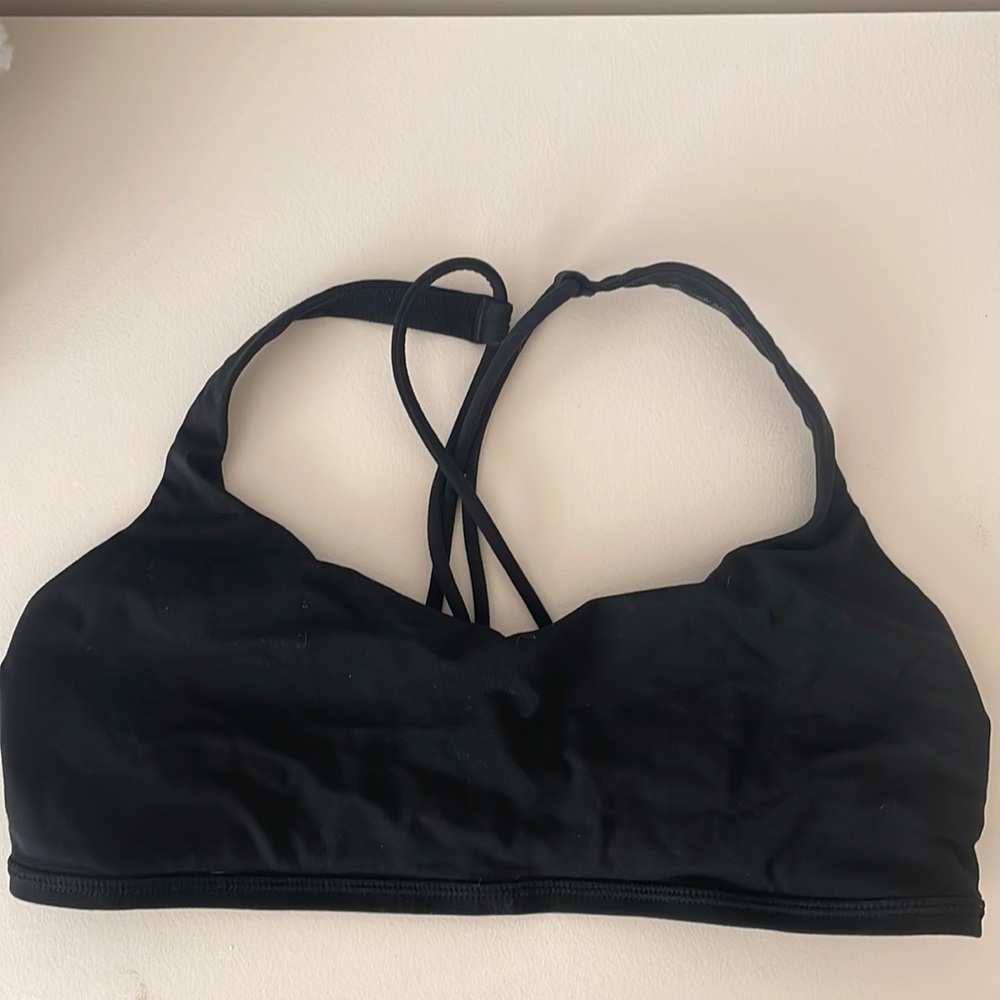 Lululemon sports bra